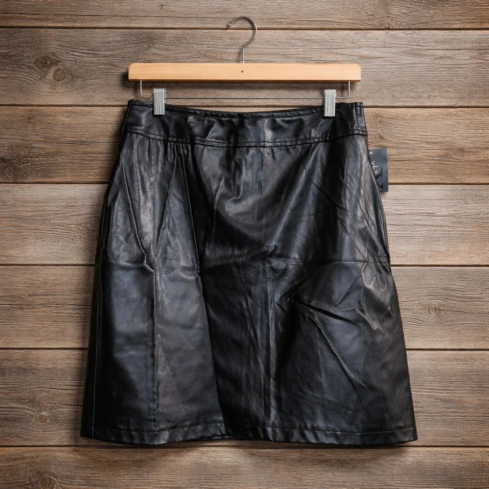 Xhilaration Faux Leather Look Size 11 Knee Length Polyurethane Skirt